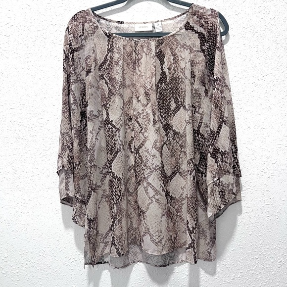 Chico's snake print slit layered sleeves Relaxed Blouse L/12 - Picture 1 of 8